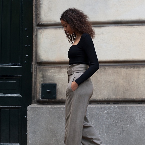 Aritzia Pants - Aritzia babaton power pant
